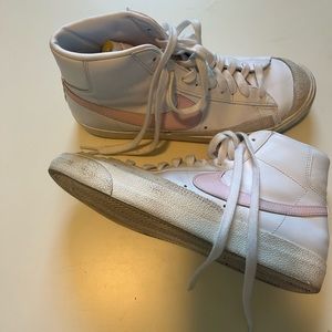 Nike Blazer Mid ‘77